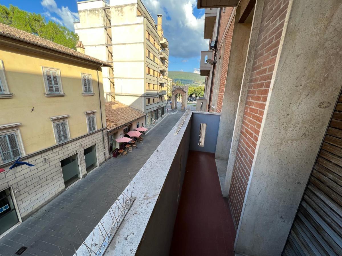 Affittacamere Umberto I Foligno Exterior foto